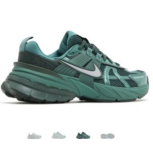 Nike
V2K Run "Bicoastal" trainers Sneakers -Women Size US 8.5 men 7 unisex New